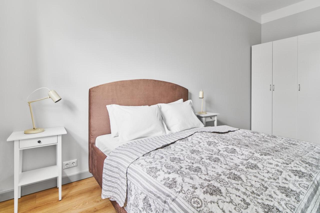 New And Lovely In Centre Appartement